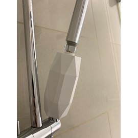 WINGFILED HOME | Shower head filter, Modern designed Shower filter, Reduces Chlorine, Magnesium and Hard water, Softens water, Quick install, Any showerhead, For healthier skin, Hair and Nails, WHITE