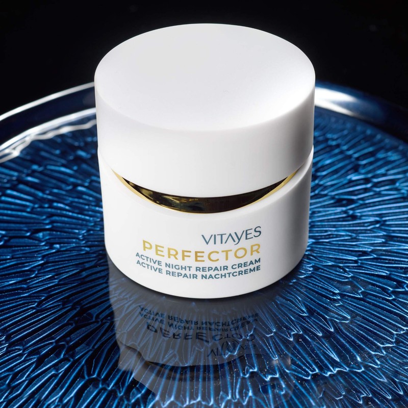 VITAYES Night Cream with Hydrasalinol and Active Repair Complex, Anti-Ageing