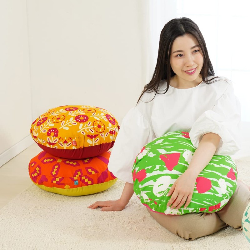 minimynimo Bead Cushion, Small, Round, Northern Europe, Orange, Brown (Pinwheel,