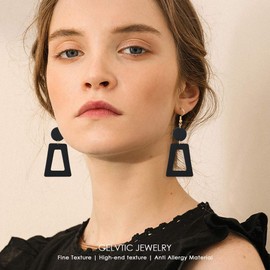 KINIVA Big Dangle Earrings for Women Trendy, Lightweight Geometric Earrings Drop, Fashion Gifts for Christmas (83 Black)