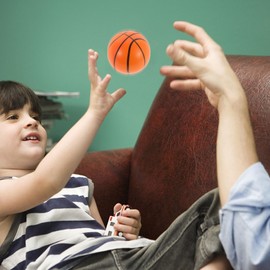 ibasenice Squeez Sponge Baseball - 15PCS Soft Foam Sponge Basketballs Squeeze Stress Balls Sensory Stress Ball for Kids and Adults Indoor Outdoor Sports for Kids