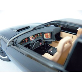 Knight Rider: Knight 2000 K.I.T.T. (Season 3 Ver.) 1:24 Scale Model Kit