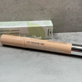 Clinique Airbrush Concealer - Neutral Fair 04 Full Size New In Box