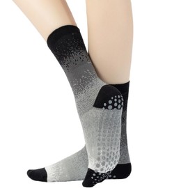Yoga Pilates Socks with Grips for Women Non Slip Gradient Color-Blocked Cushioned Crew Socks for Barre Ballet Dance (One Size, Black/Gray)