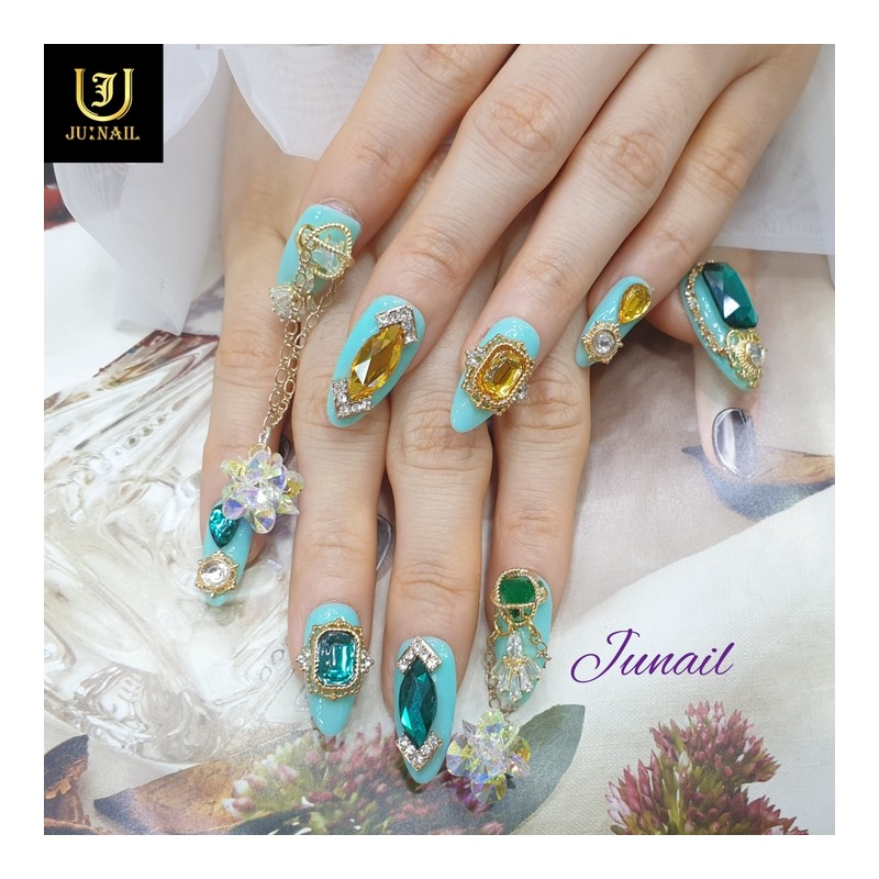 Sunflower handmade nail tips - Short round / 썬플라워 수제네일팁