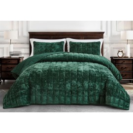 Chezmoi Collection Piers Forest Green Velvet Quilt Oversized King Set, 3-Piece Plush Distressed Velvet Bedding All Season Lightweight Comforter - Brushed Microfiber Reverse with Double Square Stitch