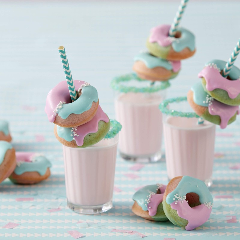 Wilton 2105-2390 Molde para hornear donas, antiadherente, 12 cavidades