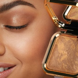 Kiko-Bronceador horneado Silky Glow 02 de KIKO Milano | Bronceador horneado con textura sedosa