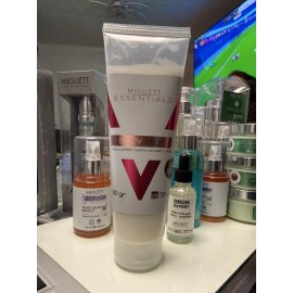 Crema Body Milk Ácido Láctico + Manteca De Karité + Sábila Aloe Vera