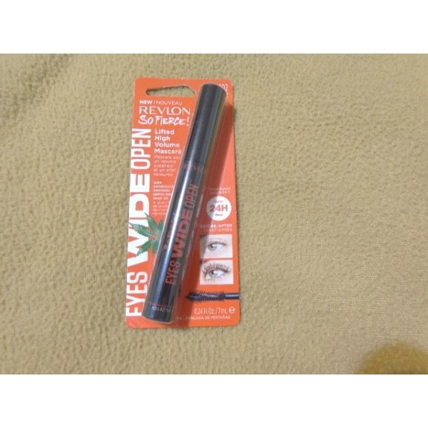 Revlon So Fierce! Eyes Wide Open Mascara 102 BLACK Full