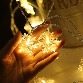 Adispotg Snowflake Fairy Lights, 6M 40LEDS Battery Powered String Lights, Staring and Shining Mode for Xmas Wedding Birthday Valentine's Day Holiday Party Bedroom Indoor&Outdoor