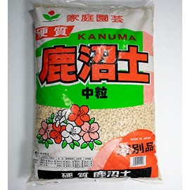 Calibonsai Japanese Kanuma Soil for Bonsai & Acid Loving Plants - Medium Grain (5mm-10mm) 17 Liter(KANMED)