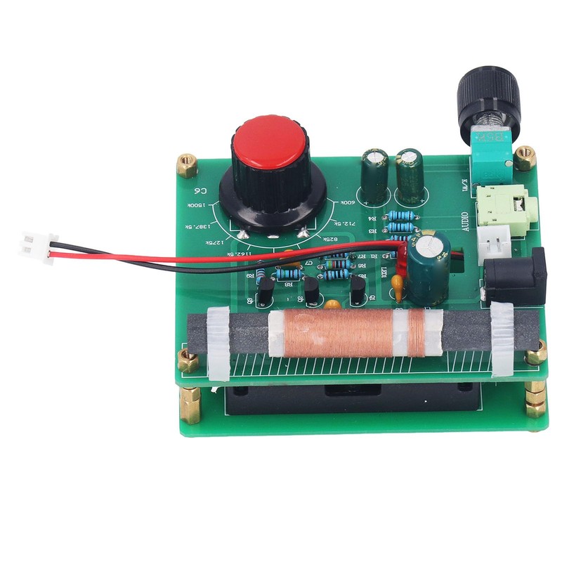 AM Transmitter 600Khz‑1500Khz Compact Portable with 3.5mm Headphone Interface, Versatile