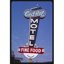 HistoricalFindings Photo: CED-Rel Motel Sign,Route 30,Near Atkins,Cedar Rapids,Iowa