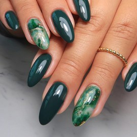 24pcs Short Almond Dark Green Ombre False Nails with Gold Foil - Press on, Removable Acrylic Nails - Full Cover Fake Nails for Women, Brides - Nail Art Accessories