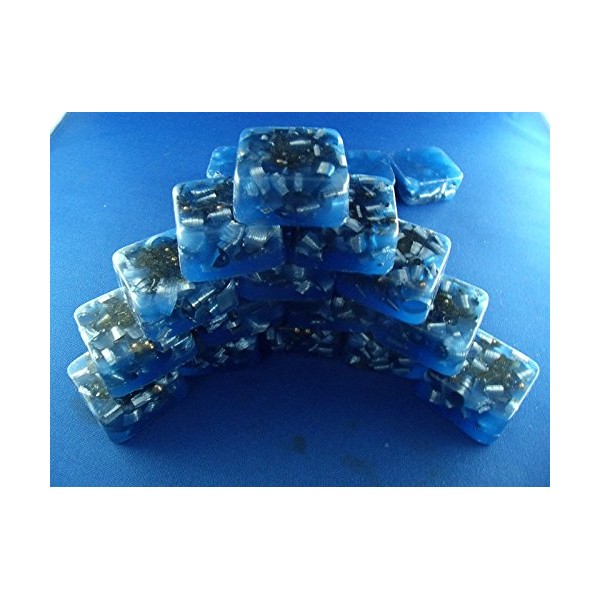 16 Mini Cube Tower Busters Light Blue Orgone