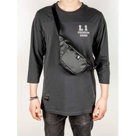 Hip Bag, Stylish Chest Bag, Belt Bag with 2 Compartments, Travel Pack, Heritage Shoulder Bag, Festival Waist Bag, Bum Bag, 25 x 14 x 8 cm, Tough Black