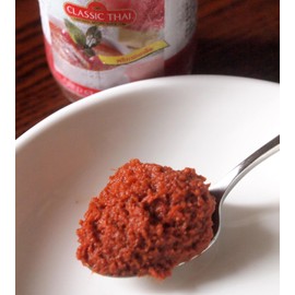 Classic Thai Red Curry Paste 4.9 oz (113 g)