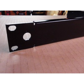 Shure Long Bracket Rack Mount For single QLXD4 receiver rackmount