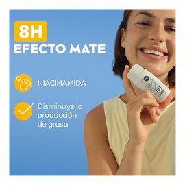 Protector Solar Facial NIVEA SUN Fluido Diario Derma Skin Clear Con Niacinamida Anti-Imperfecciones Fps50+, Acabado Seco 40Ml