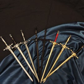 Palillos de pelo estilo antiguo con espada, estilo chino, para moño con gema roja, accesorios para el cabello largo para mujeres y niñas, rubí plateado