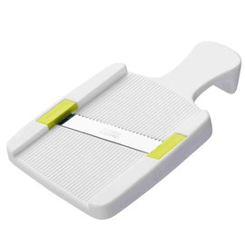 Rotho Basic Vegetable Slicer with Metal Blade, Plastic (PP) BPA-Free, White/Green, 18.5 x 10.5 x 3.0 cm