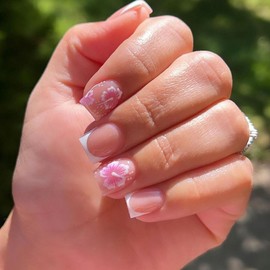 CharmBurst 24 Stück Press On Nails Kurz Rosa, Square Aufklebbare Nägel Mit Blumenmuster, French Künstliche Nägel Fingernägel, Kunstnägel Zum Aufkleben Fake Nägel