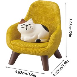 Jowxsx Animal Desk Decor with Sofa, Miniature Cat Figurines with Small Sofa, Craft Collectible Figurines for Home Decor Accents, Kitten Miniature Desk Decor Accessories