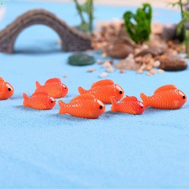 zalati Mini Fish Figurines 5pcs Miniature Micro Landscape Fish Ornaments for Moss Micro Landscape Toy House Pool Building Decor - 3pcs M Size, 2pcs S Size