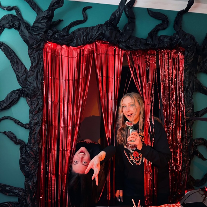 3.3ft x 6.6ft Black Red Party Streamers Backdrop Black Craft