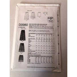 Simplicity sewing pattern pull on skirt 3 lengths & belt bag sizes 6-18 D0980