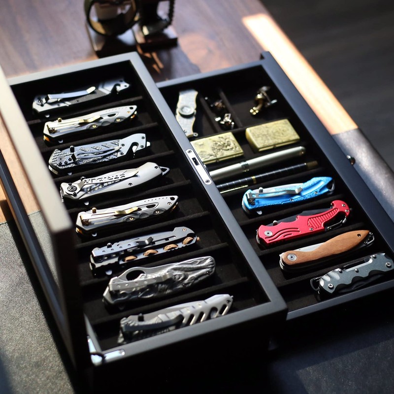 Pocket Knife Display Case for men collection holder 15-17 folding