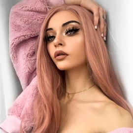 AFBeauty Rose Gold Wigs for Women Long Colored Glueless Wig Lace Front Straight Pink Blonde Real Hair Wigs Synthetic Hair Cute Synthetic Lace Front Wig 24 Inch Colorful Lacefront Cosplay