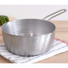 Ernest A-77455 Tsubame Sanjo Snow Flat Pot (One-Handed Pot), Induction / Dishwasher Safe, 7.1 inches (18 cm), Stainless Steel (Rust Resistant), Hammered (Resistant to Deformation/Increased Durability), Both Sides Spout (Easy to Pour Anything), Milk Pan, Silver