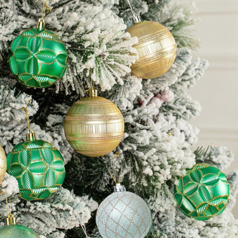 Pack of 30 Christmas Baubles Green and Gold Christmas Tree