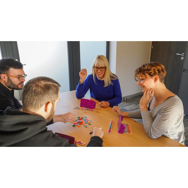 Magic Five! - Gioco da Tavolo - Gioco Competitivo per