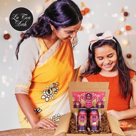 Diwali Gift Box by La Tea Dah | 2 Gourmet Teas, 2 Honey Stirrers | Festive Deepavali Decoration Packaging | Happy Diwali Gift Hamper Sets (12 Sachets)