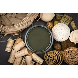 Dixie Belle Paint Company Chalk Finish Furniture Paint | Collard Greens (8oz) | Matte Deep Green Chic Chalk Mineral Paint | DIY Furniture Paint