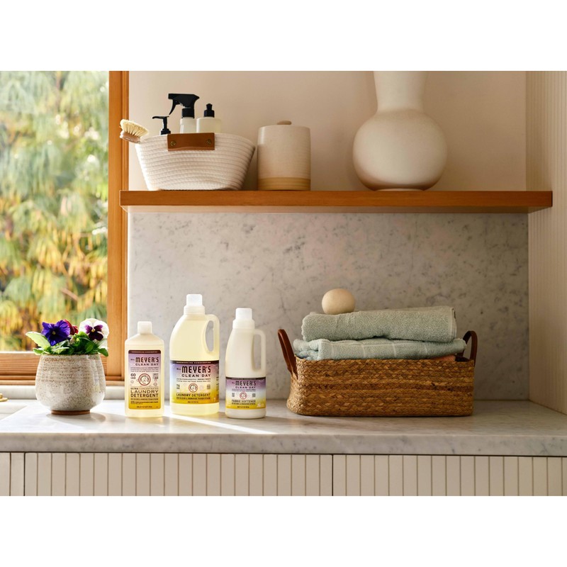MRS. MEYER'S CLEAN DAY Liquid Laundry Detergent, Infused with Essential