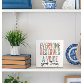 Absnfatu Speech Therapy Decor, Everyone Deserves a Voice Wooden Signs Desk Decor - Speech Therapy Room Classroom Decor, Speech Pathology Gifts, 5x5