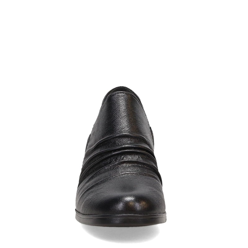 Clarks Collection Women's Emily 2 Cove Pump, Black Leather, 6