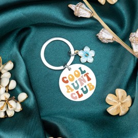 WXCATIM Aunt Keychain Best Auntie Ever Gifts From Niece Nephew Auntie Keychain Presents For Aunts Birthday Christmas Cool Aunt Club