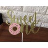 Decoración para tarta con diseño de rosquilla dorada con purpurina