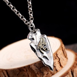 Eye of Horus Necklace for Men, Spear Arrowhead Necklace, Egyptian Pharaohs Horus Eye Pendant Necklace with 22.8” Chain, Eye Totem Amulet Necklace, Punk Horus Jewelry for Men
