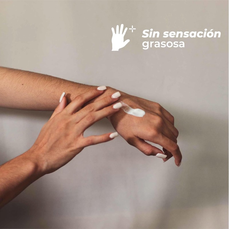 Crema Corporal Humectante Con Vitamina E MatiMati- Para manos, Nutritiva,