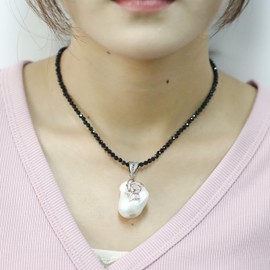 Fukugems Real Baroque Pearl Pendant Necklace for Women Choker Necklace, Beautiful Gift for Mother and Girlfriend, Stone, Quartz