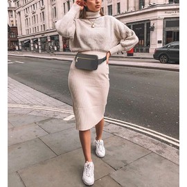 UTO Fanny Pack, Waist Bag for Men and Women, Waterproof Nylon, Fashion, Slim, Light Waist Pack with 3 Zipper Pockets