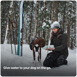 SÄKER Portable Dog Water Bottle, Collapsible Water Bottle for Dogs Perfect for Walking, Hiking and Outdoors | Works as a Portable Water Bowl | Designed in Montreal - 750ml