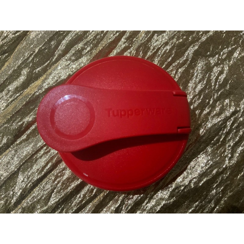 New UNIQUE Tupperware Quick Shake Shaker Blender Bright Red Color