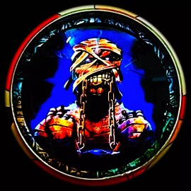 IRON MAIDEN EDDIESFIVE LARGE PINS ALBUM COVER COLLECTION AND CONCERT CHARMS